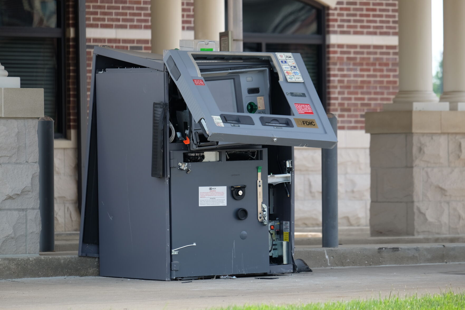 First State Community Bank attempted ATM robbery